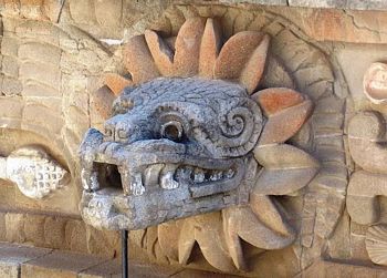 Serpiente Emplumada