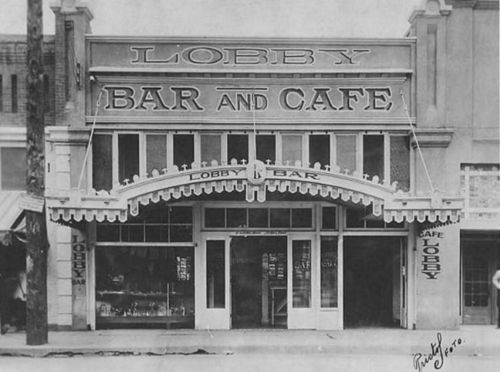 Lobby Bar 1
